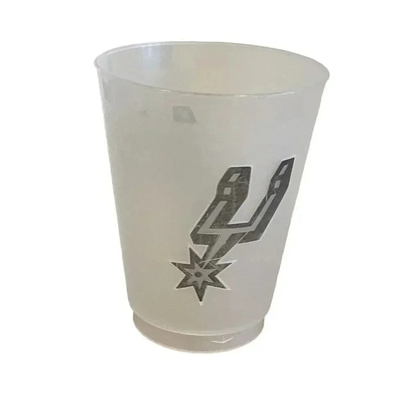 San Antonio Spurs Plastic Drinking Fan Cup 4.5” good condition - Picture 3 of 3